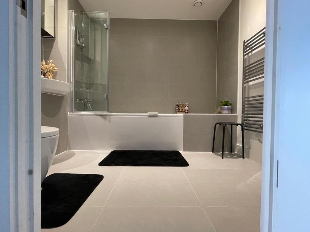 Echo Court Bed & Breakfast London Bagian luar foto